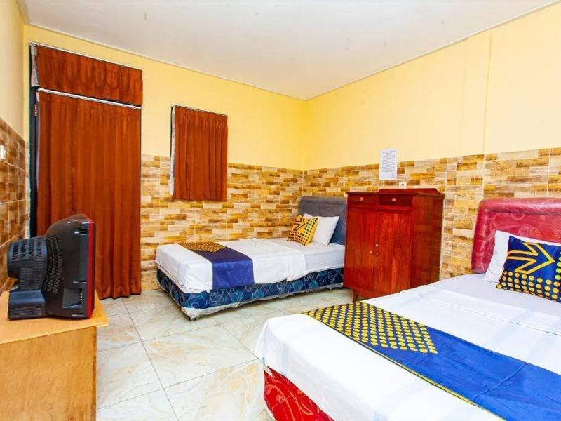 The Paragon Hotel Cilacap Redpartner Zewnętrze zdjęcie