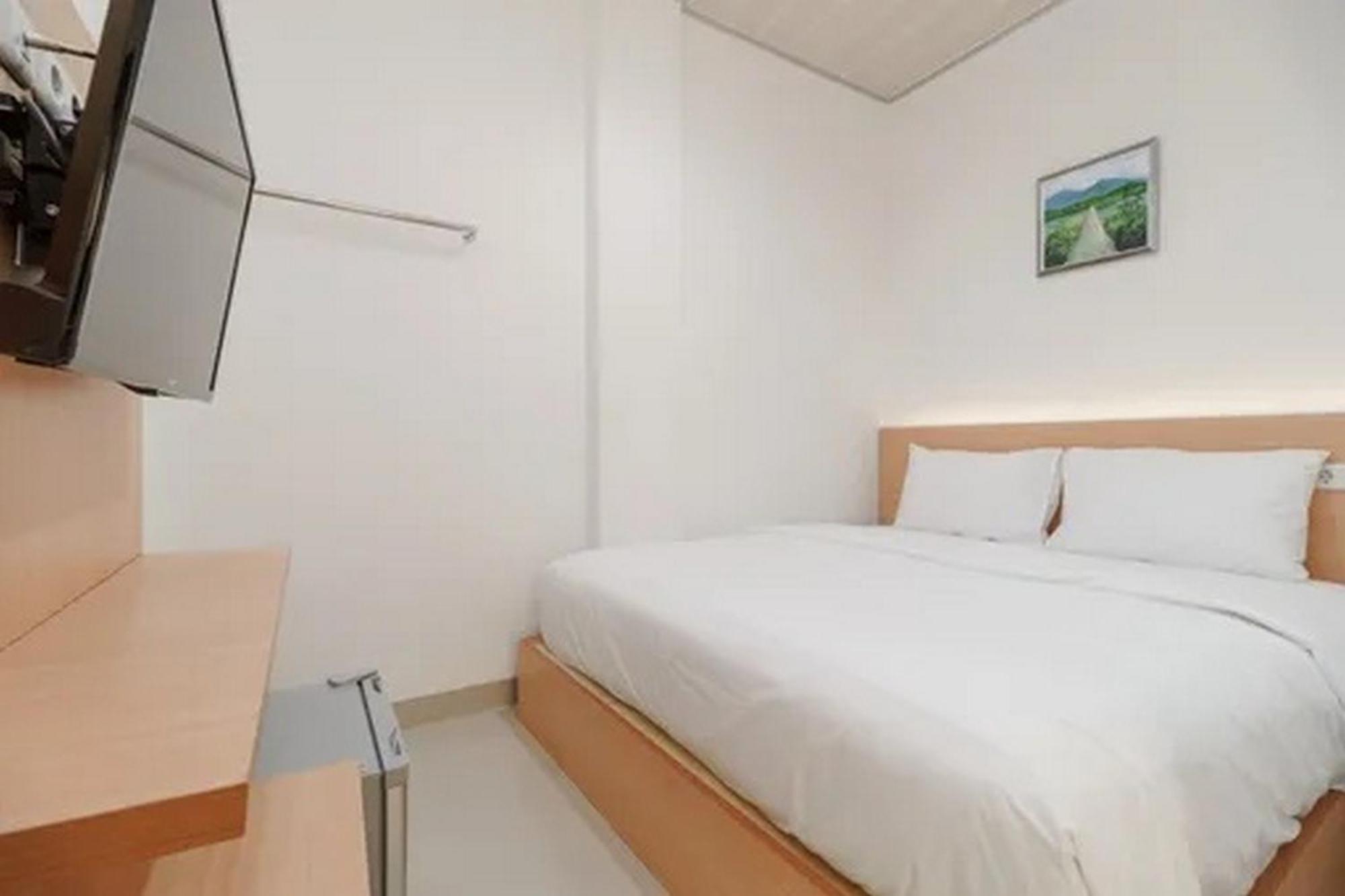 The Paragon Hotel Cilacap Redpartner Zewnętrze zdjęcie